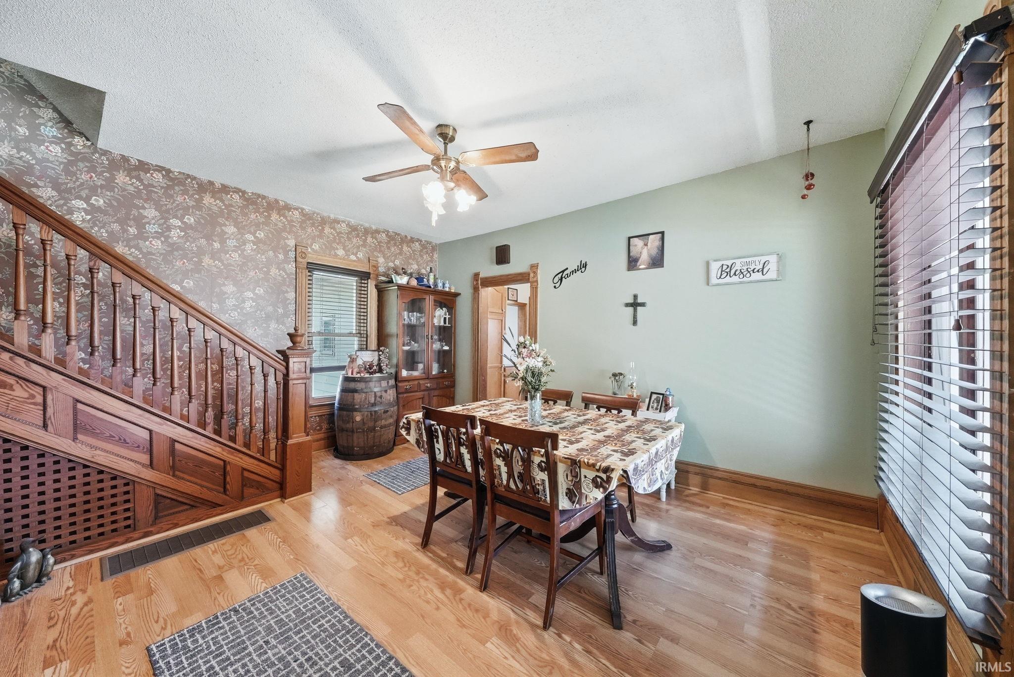 309 West Oak Street Butler, IN 46721 - Photo 9 of 44