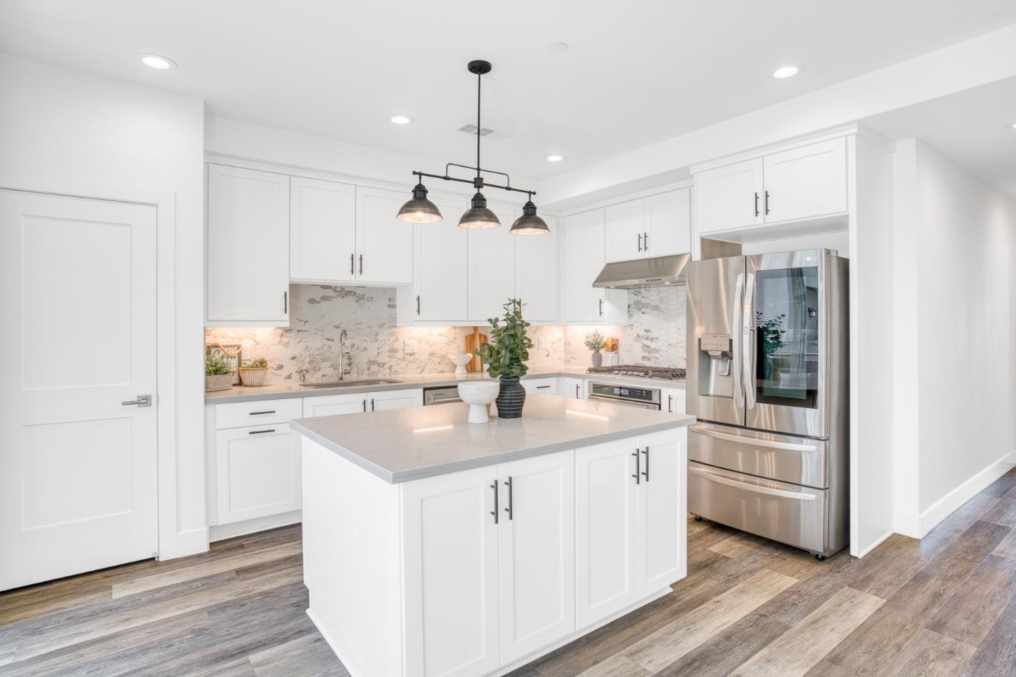 2059 Joshua Tree Circle Milpitas, CA 95035 - Photo 14 of 35