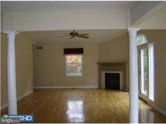 165 Stagecoach Road Sicklerville, NJ 08081 - Photo 2 of 12 Great Room