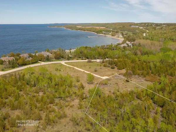 $125,000 | Lot 2 Bay Shore Drive, Egg Harbor, WI 54209