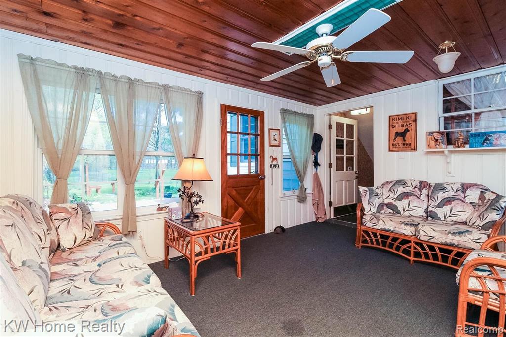 4659 White Lake Road White Lake, MI 48383 - Photo 36 of 62