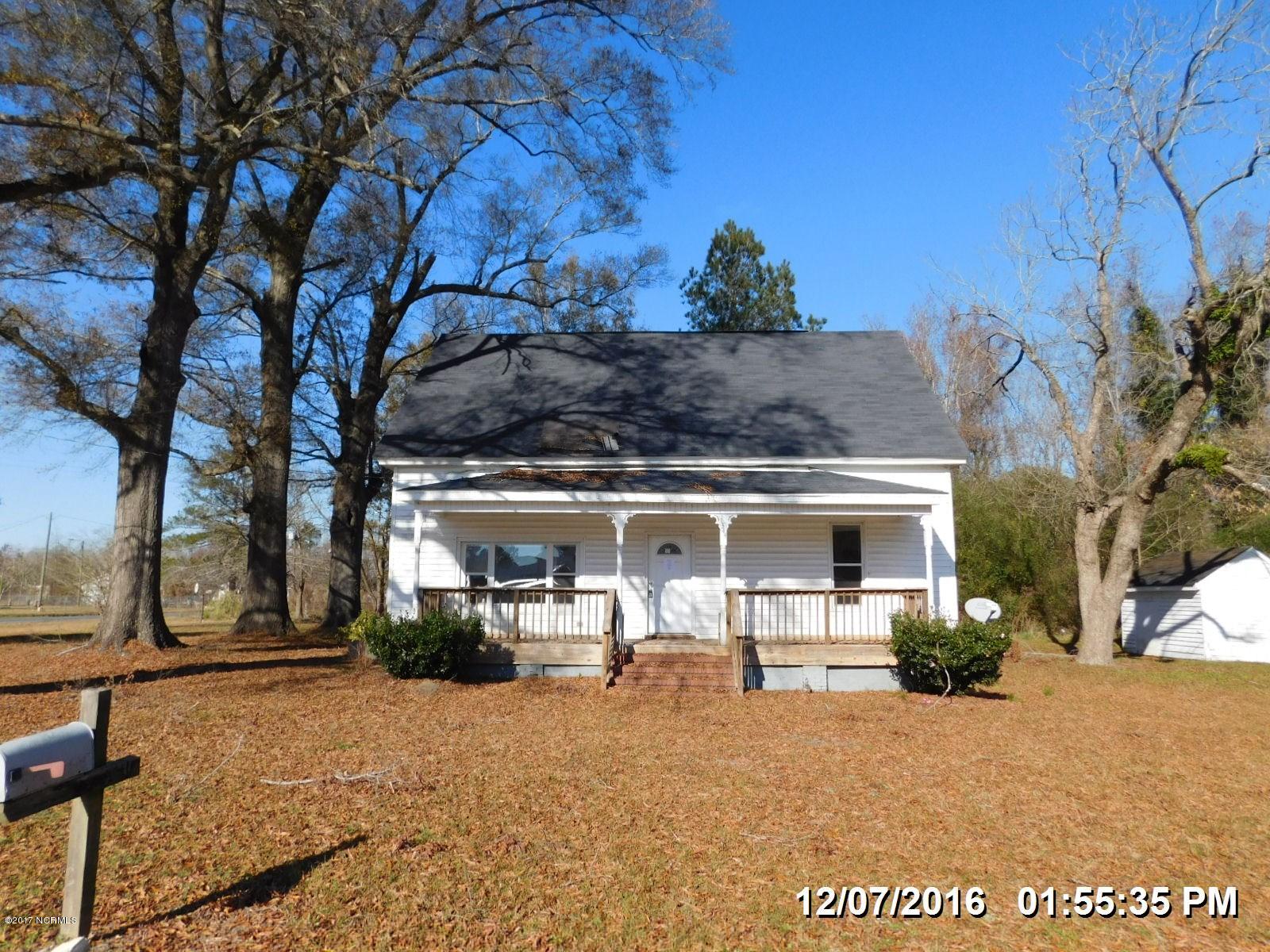 1344 Institute Road Kinston, NC 28504 - Photo 1 of 9 1 FRONT