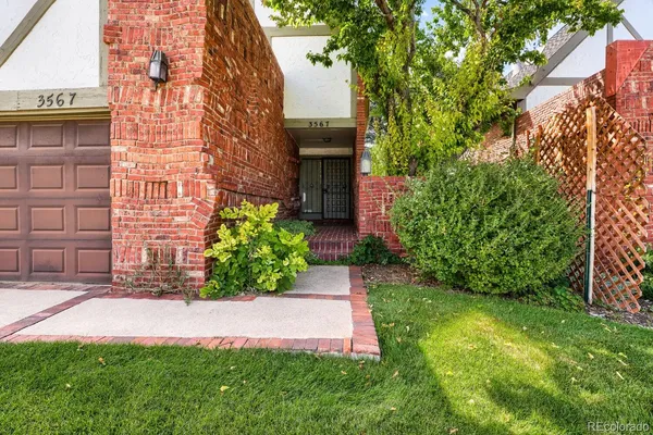 $3,495 | 3567 South Ivanhoe Street, Denver, CO 80237