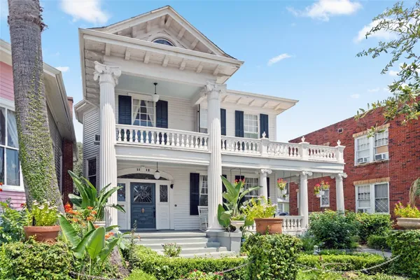 $4,500 | 1112 Broadway Avenue J, Galveston, TX 77550