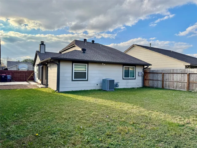 $235,000 | 7116 Golden Dale Court, Cypress, TX 77433