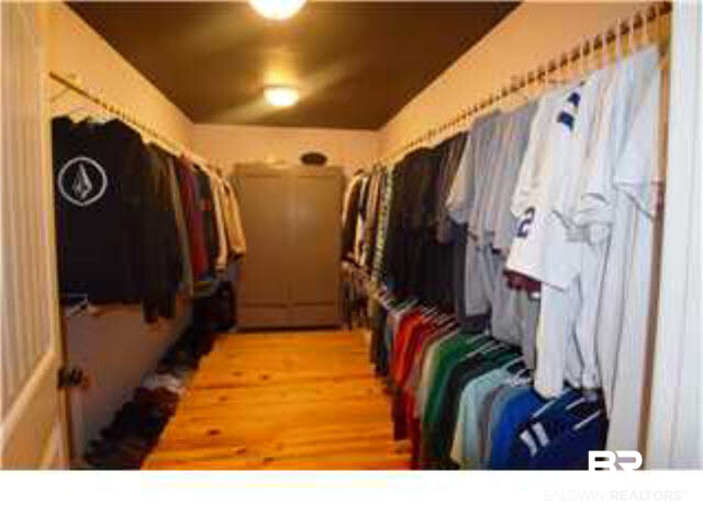 966 Wesley Avenue Mobile, AL 36609 - Photo 11 of 23