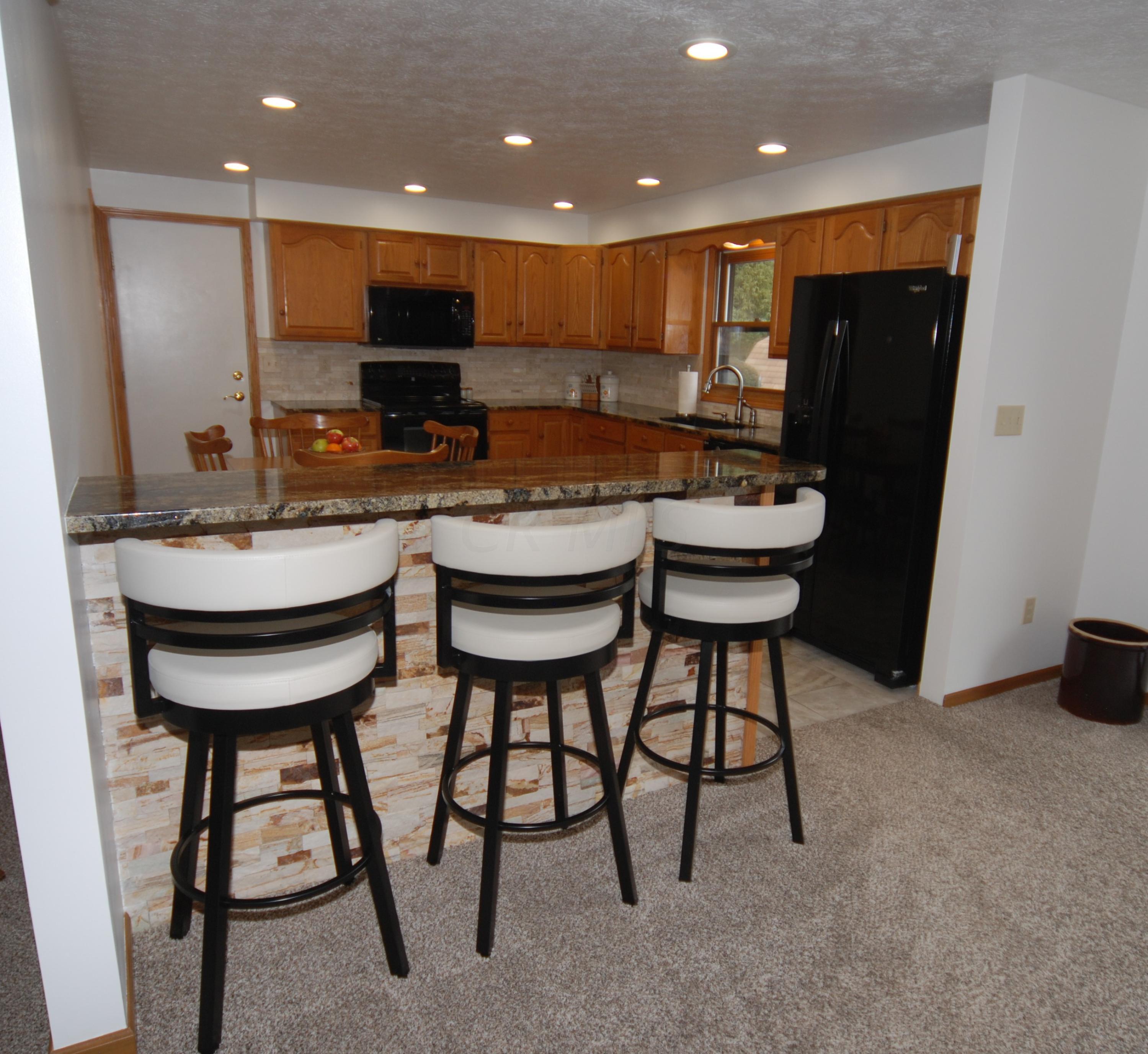 5202 Flatfoot Road Cable, OH 43009 - Photo 15 of 81