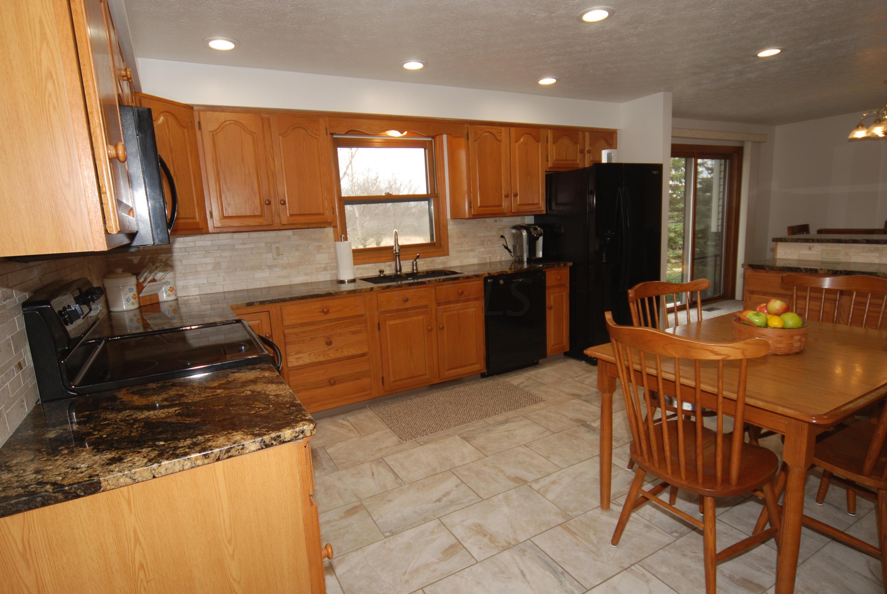 5202 Flatfoot Road Cable, OH 43009 - Photo 16 of 81