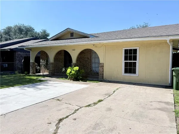 $1,200 | 1003 Alta Vista Street, Alamo, TX 78516