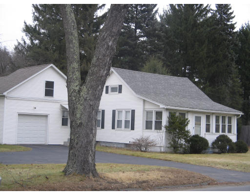 66 Holyoke Road Westfield, MA 01085 - Photo 1 of 14 Gallery Image 1