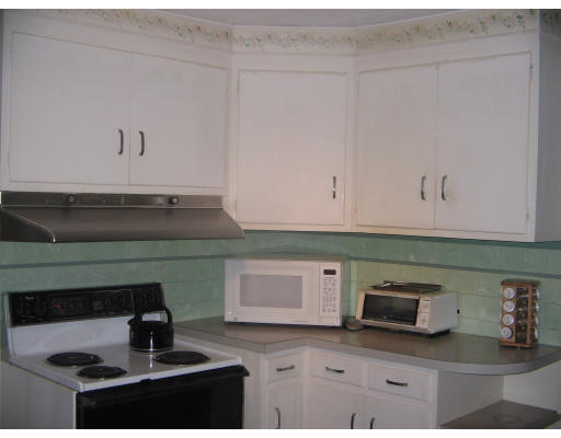 66 Holyoke Road Westfield, MA 01085 - Photo 11 of 14 Gallery Image 11