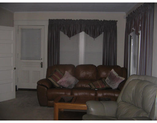 66 Holyoke Road Westfield, MA 01085 - Photo 8 of 14 Gallery Image 8