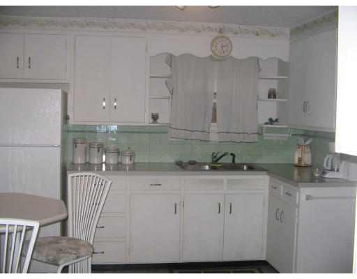 66 Holyoke Road Westfield, MA 01085 - Photo 9 of 14 Gallery Image 9