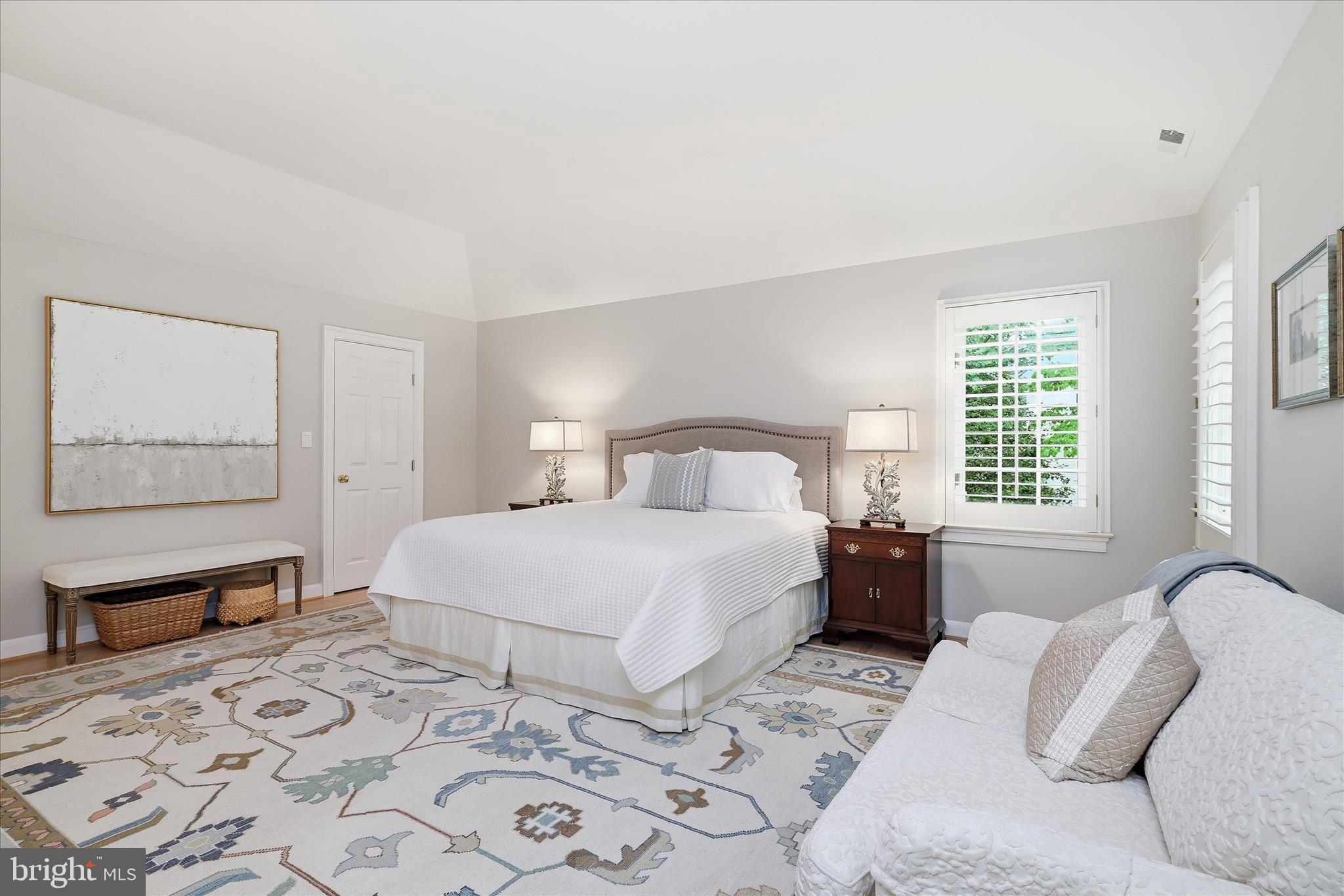 3824 Military Road Arlington, VA 22207 - Photo 25 of 54 a bedroom with a bed and a window