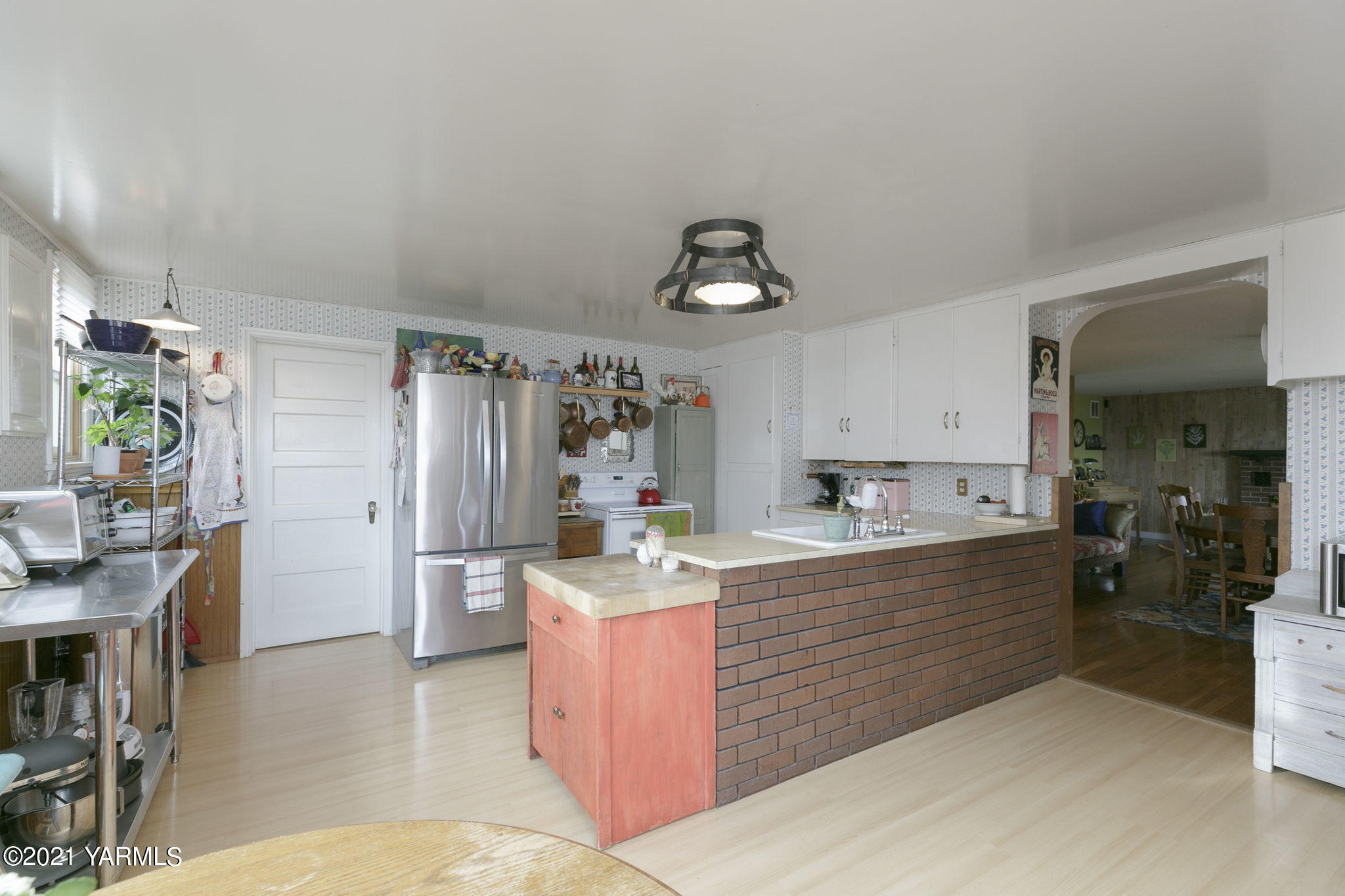 390 Wilcox Road Cowiche, WA 98923 - Photo 14 of 30 13 Kitchen 4
