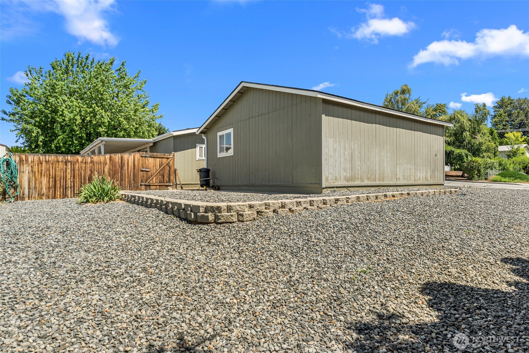 425 Nightengale Place East Wenatchee, WA 98802 - Photo 30 of 37