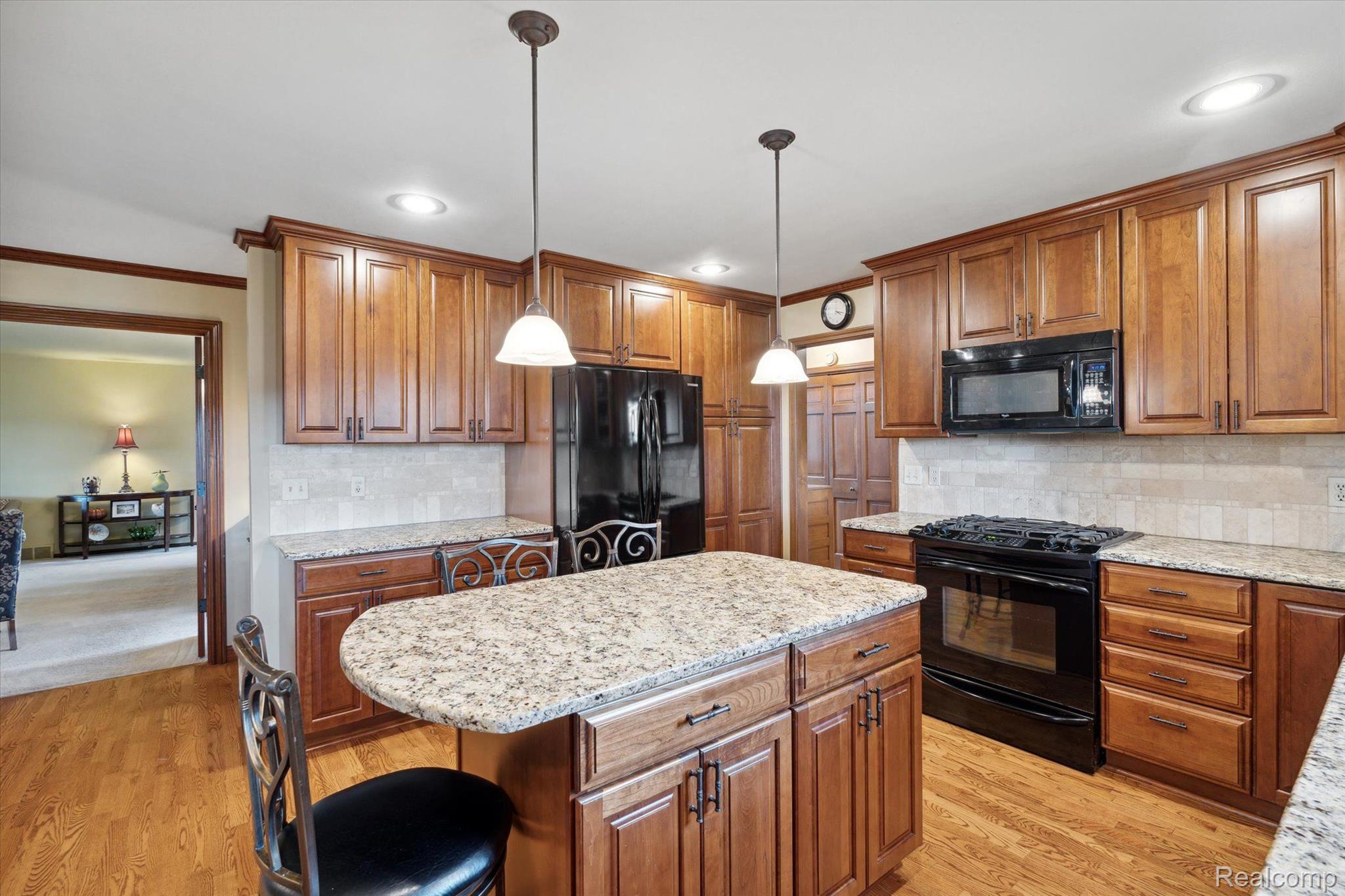 11159 North Sheridan Road New Lothrop, MI 48460 - Photo 14 of 42 Gallery Image 14