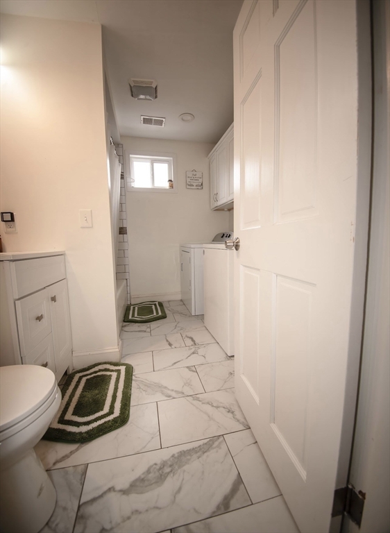 65 Stearns Terrace Chicopee, MA 01013 - Photo 6 of 16