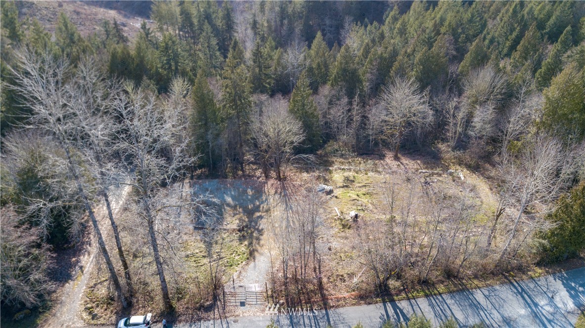 23428 Fisk Road East Orting, WA 98360 - Photo 5 of 11
