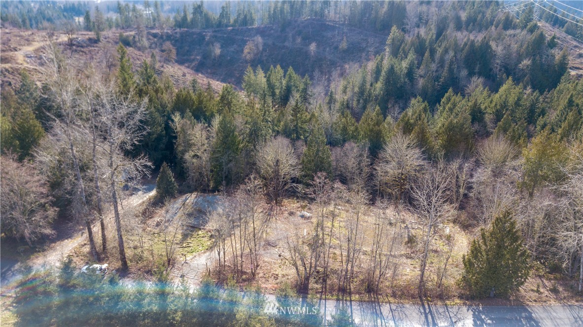 23428 Fisk Road East Orting, WA 98360 - Photo 6 of 11