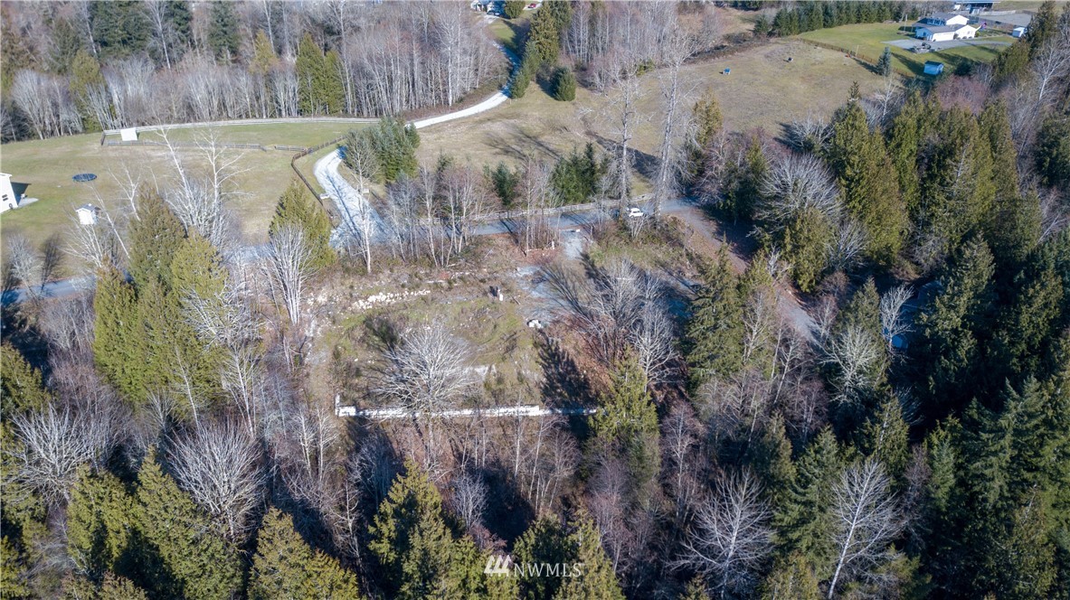 23428 Fisk Road East Orting, WA 98360 - Photo 8 of 11