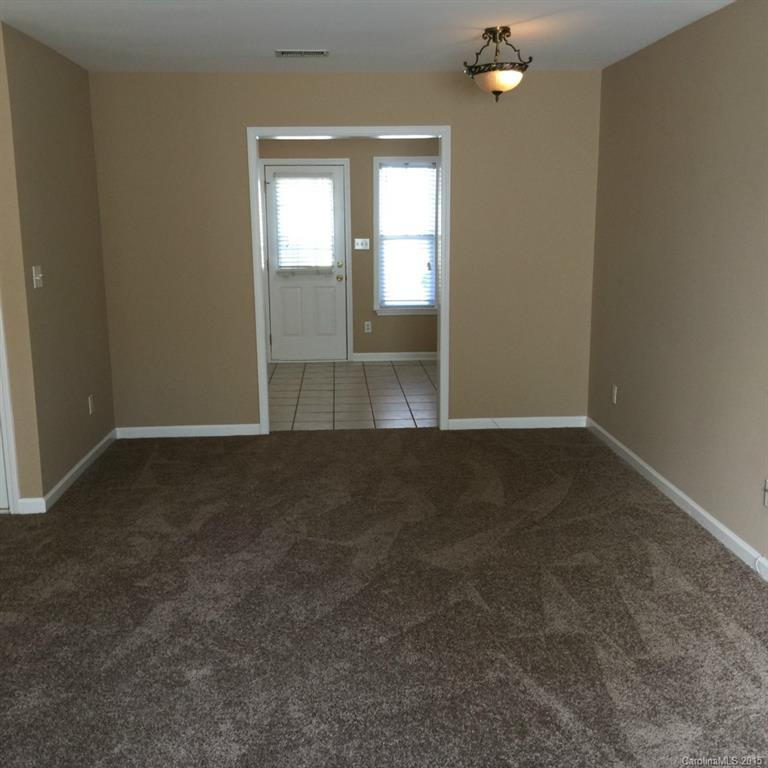 17327 Villanova Road, Unit 17327 Huntersville, NC 28078 - Photo 4 of 16 Gallery Image 4