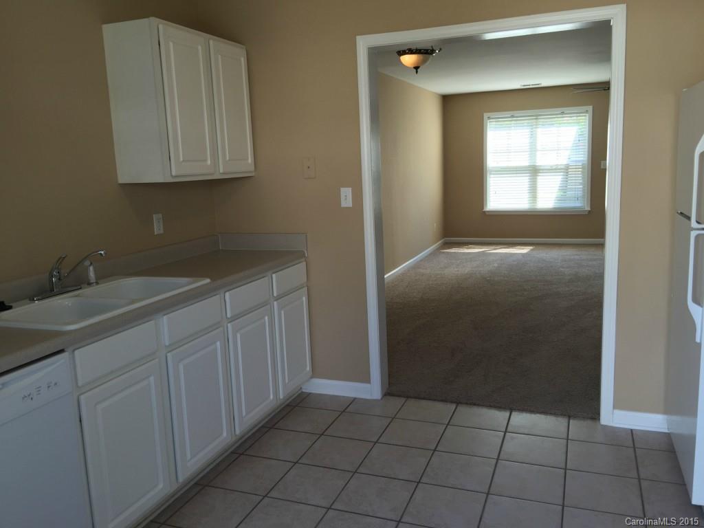17327 Villanova Road, Unit 17327 Huntersville, NC 28078 - Photo 6 of 16 Gallery Image 6