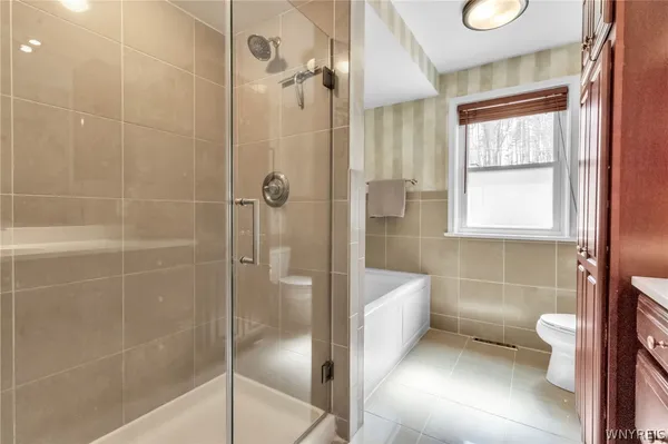 $469,900 | 6905 Powers Road, Orchard Park, NY 14127