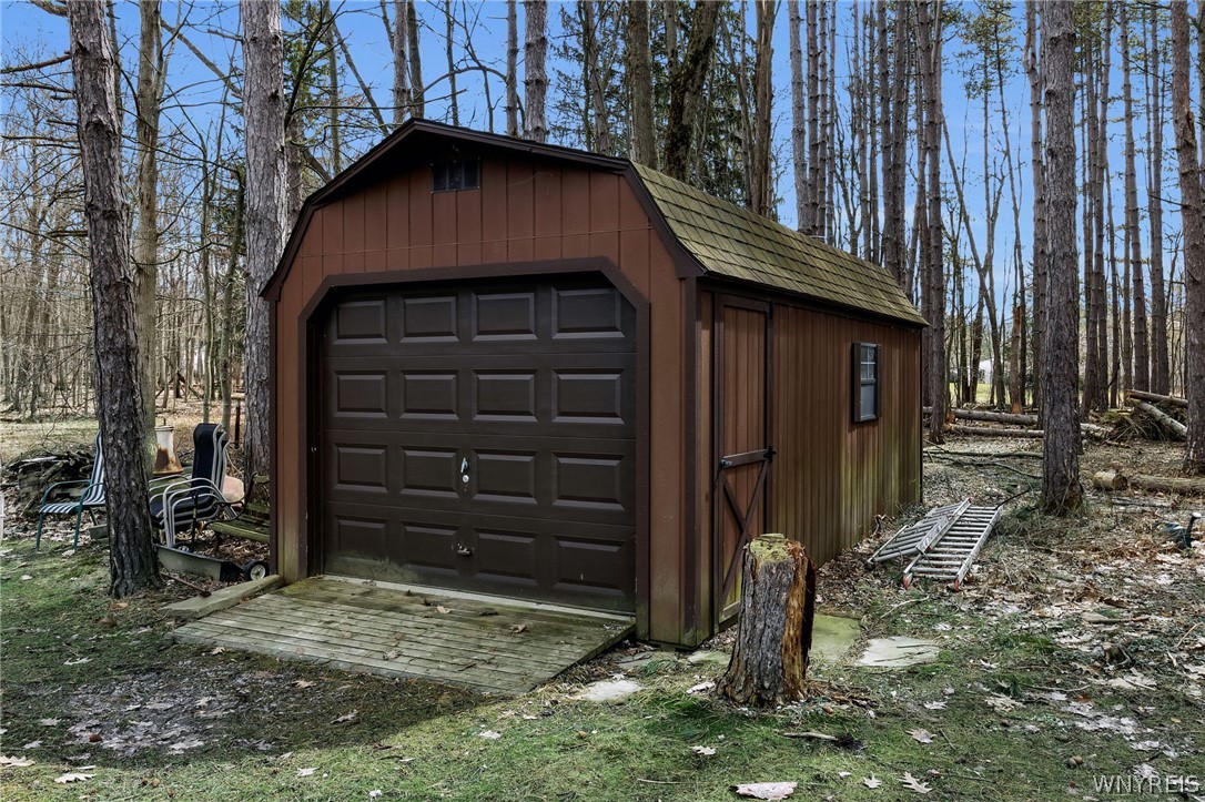 6905 Powers Road Orchard Park, NY 14127 - Photo 37 of 41 1 car detached garage