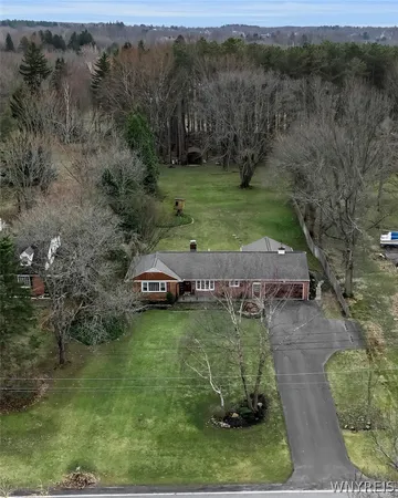 $469,900 | 6905 Powers Road, Orchard Park, NY 14127