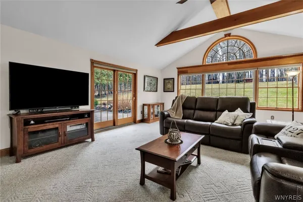 $469,900 | 6905 Powers Road, Orchard Park, NY 14127