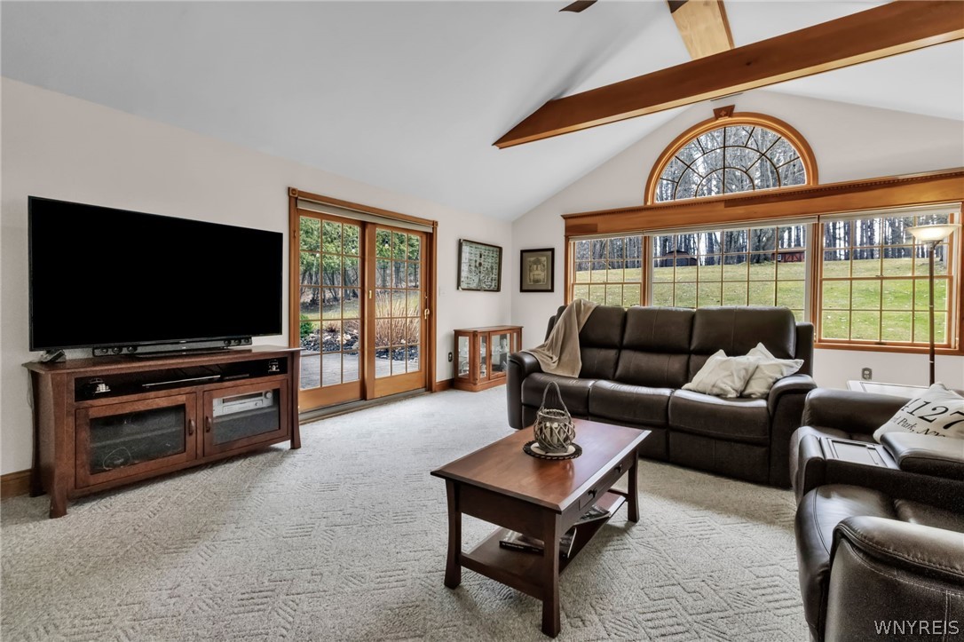 6905 Powers Road Orchard Park, NY 14127 - Photo 7 of 41