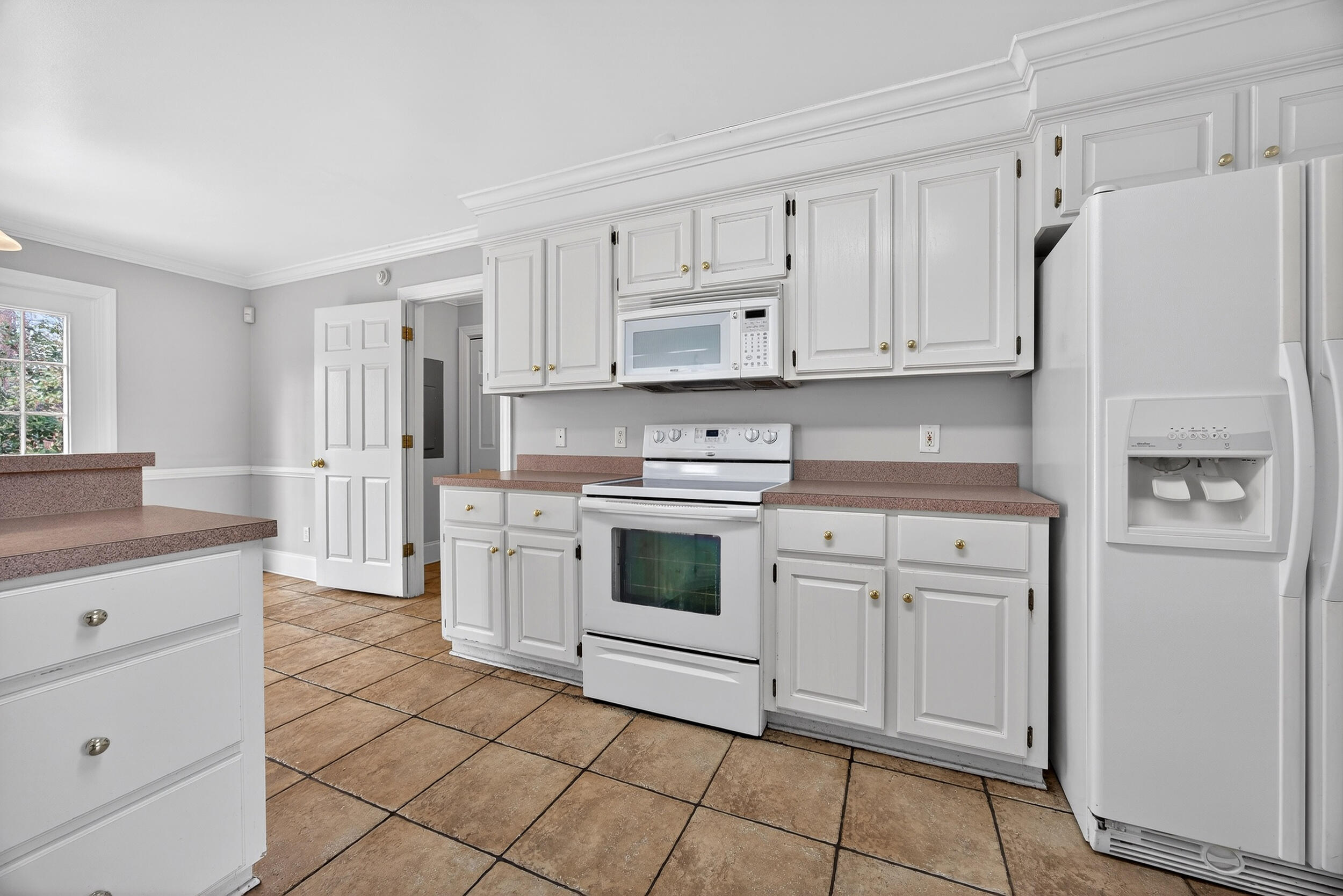 203 Ashley Place Road Columbia, SC 29229 - Photo 10 of 52