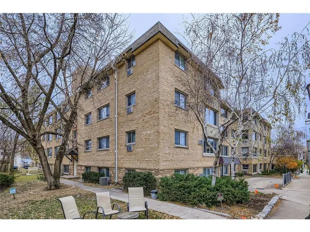 $175,000 | 2727 West 43rd Street, Unit 102, Minneapolis, MN 55410