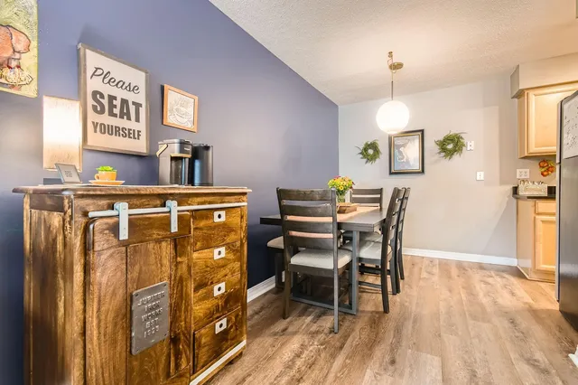 $175,000 | 2727 West 43rd Street, Unit 102, Minneapolis, MN 55410