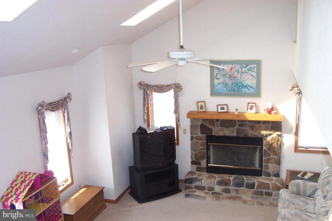 786 Lime Quarry Road Gap, PA 17527 - Photo 5 of 16
