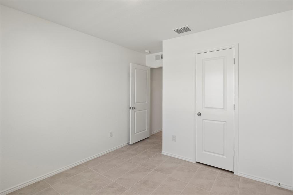 11807 Marcellus Way Rhome, TX 76078 - Photo 22 of 28 Gallery Image 22