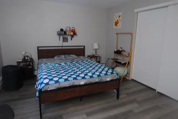 $1,875 | 3 Knights Bridge Drive, Unit 301, Nashua, NH 03063