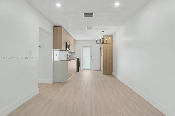 $2,400 | 55 Southwest 13th Street, Unit A, Dania Beach, FL 33004