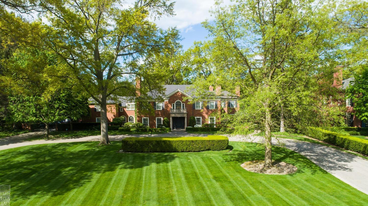 180 Provencal Road Grosse Pointe, MI 48236 - Photo 64 of 99 50142125-6f28a0b3-0870-4f8e-bd99-589ed01ed7c8.JPG