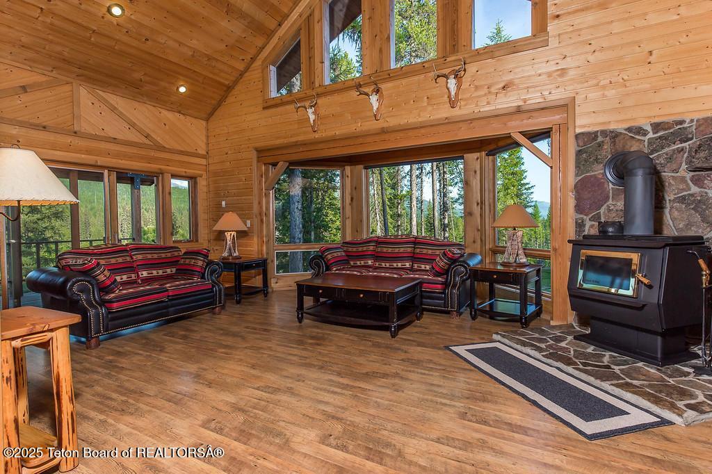 37258 Yaak River Road Yaak, MT 59935 - Photo 5 of 74 5