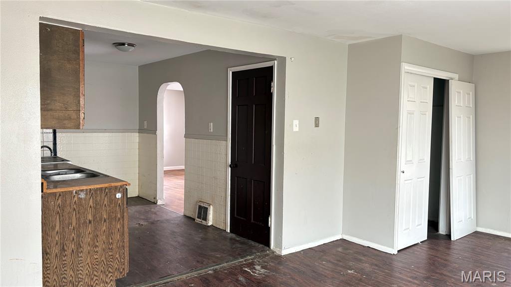 7743 Monroe Drive St. Louis, MO 63133 - Photo 8 of 11