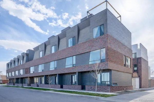 a front view of a building