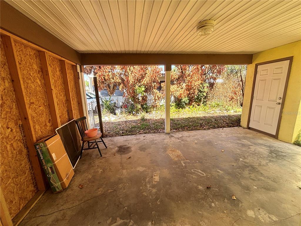 531 Carlisle Avenue Altamonte Springs, FL 32714 - Photo 13 of 18 a view of an empty room with a window