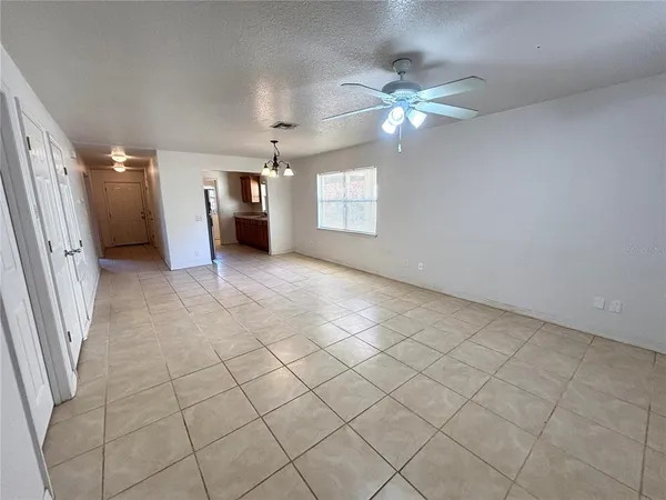 $1,899 | 531 Carlisle Avenue, Altamonte Springs, FL 32714