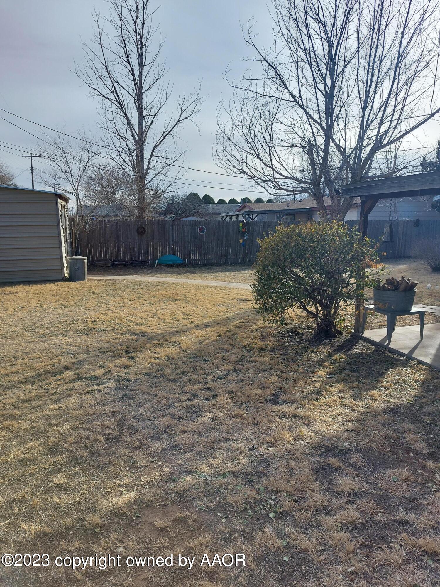 4305 Crockett Street Amarillo, TX 79110 - Photo 26 of 29 shed