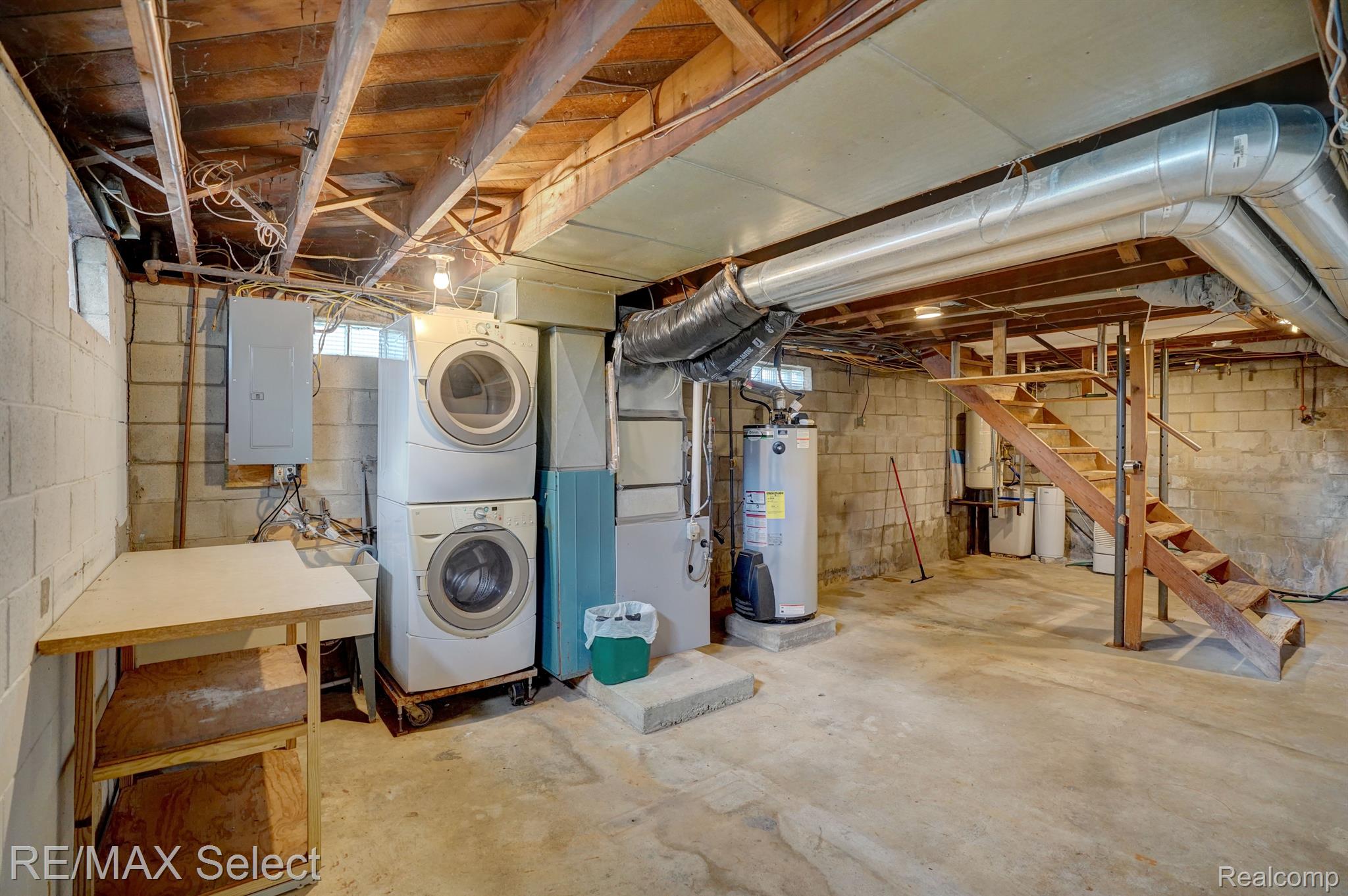 3151 South Center Road Burton, MI 48519 - Photo 25 of 26 Gallery Image 25