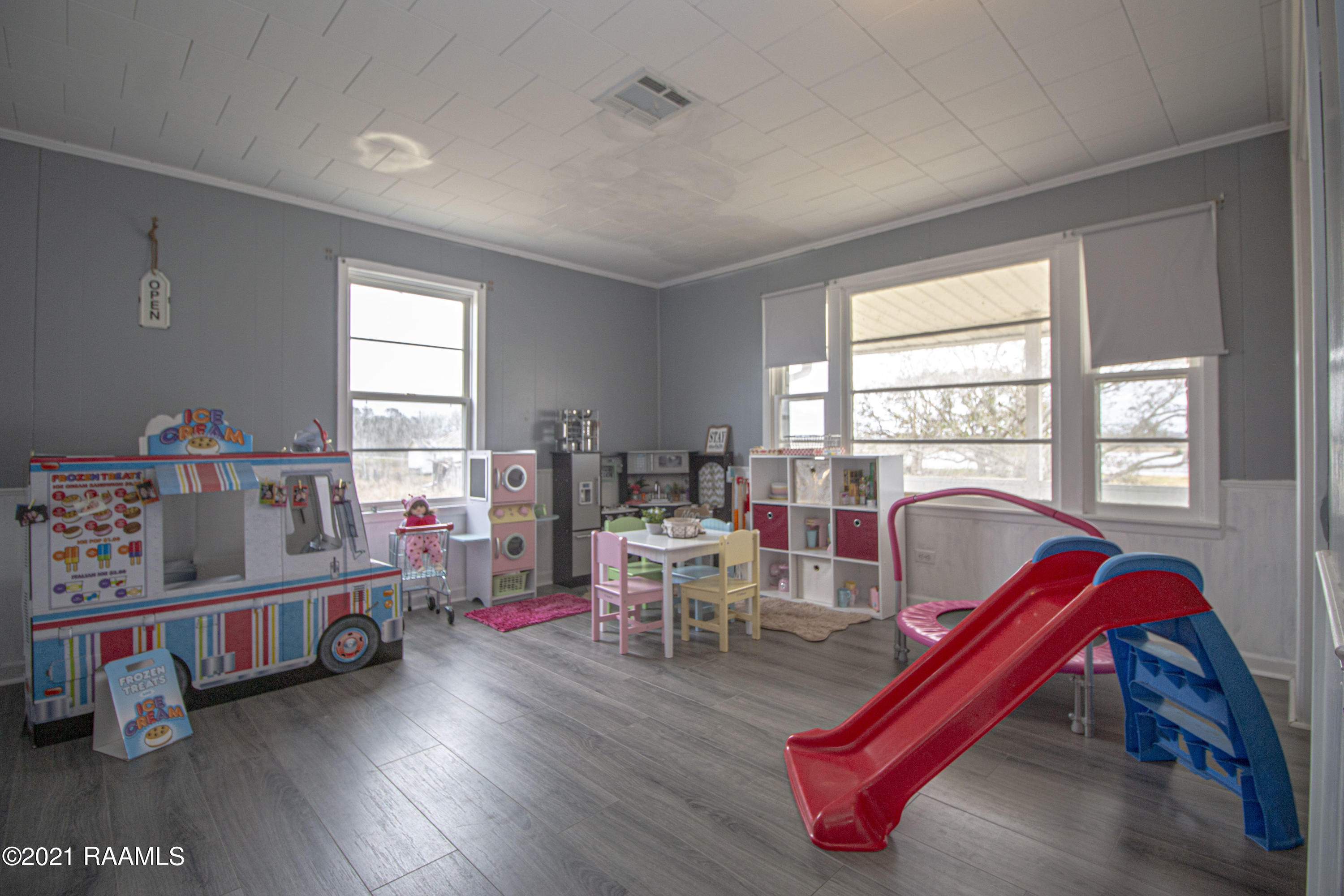 20539 Theall Road Abbeville, LA 70510 - Photo 6 of 15 Gallery Image 6