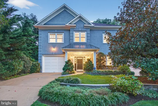 $2,850,000 | 3708 North Vermont Street, Arlington, VA 22207