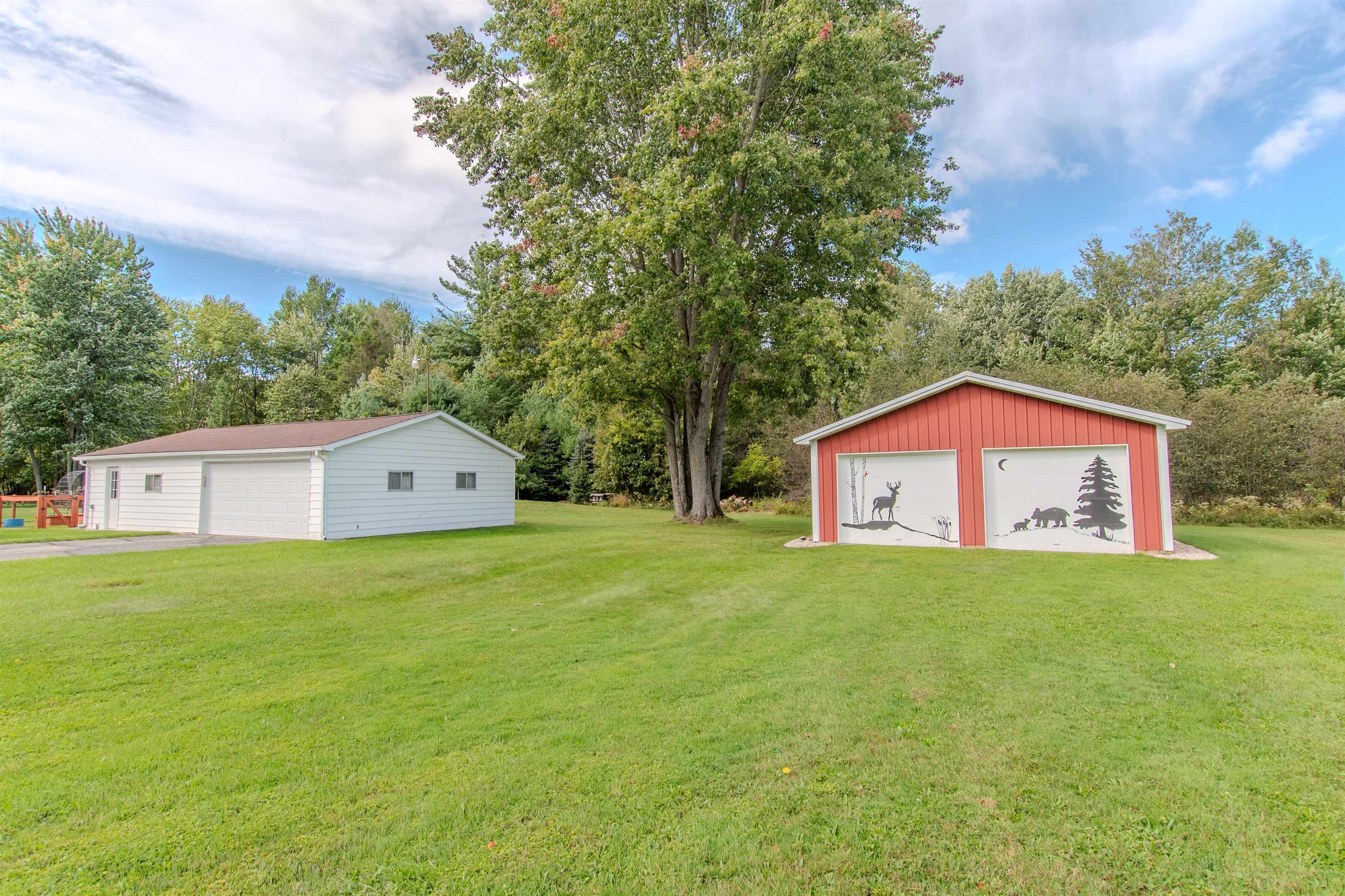 2919 North Castor Road Coleman, MI 48618 - Photo 2 of 37 Gallery Image 2